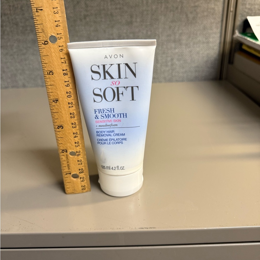 Avon Skin So Soft Fresh & Smooth Hair Removal Cream sensitive skin factory seal - Picture 11 of 13